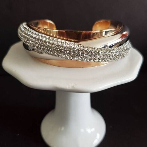 Swarovski Gold plated‎ with Rhodium Plated Crystal Wave Cuff Size Medium Signed - Picture 1 of 11